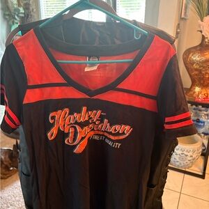SOLD-Harley-Davidson Black and Red V-Neck Tee